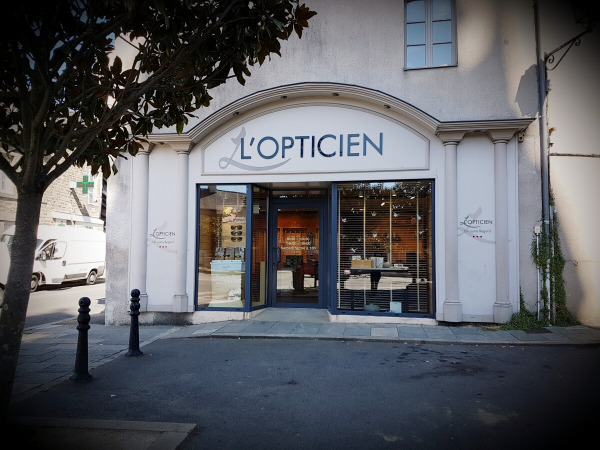 L'Opticien